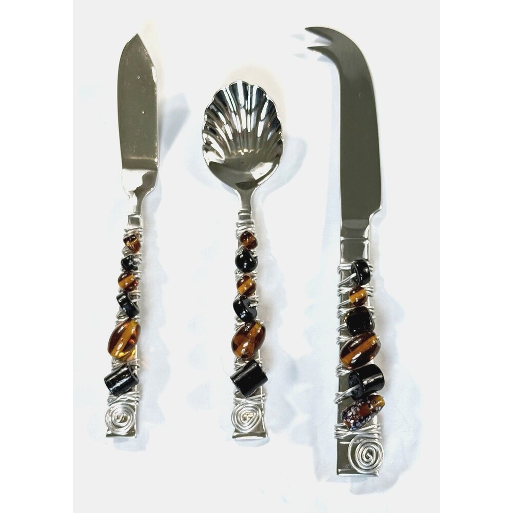 Heritage Mint Wire Wrapped Bead Cheese Knife Spreader Shell Spoon Set Amber